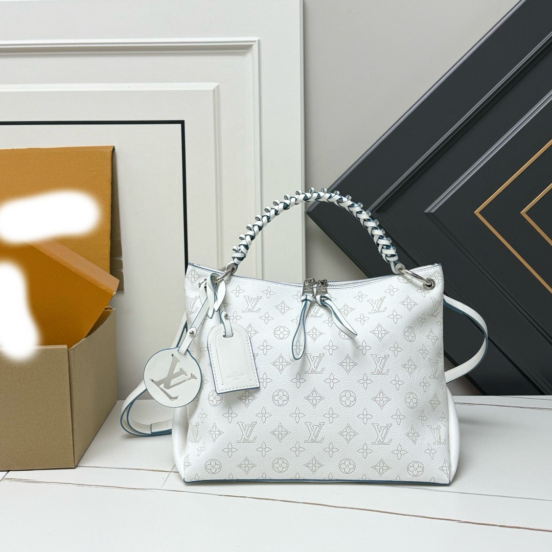 Beaubourg Hobo MM Sotheby's Handbags M56201