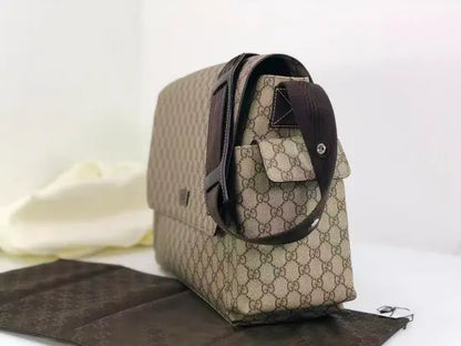 Classic maternity bag GG Supreme