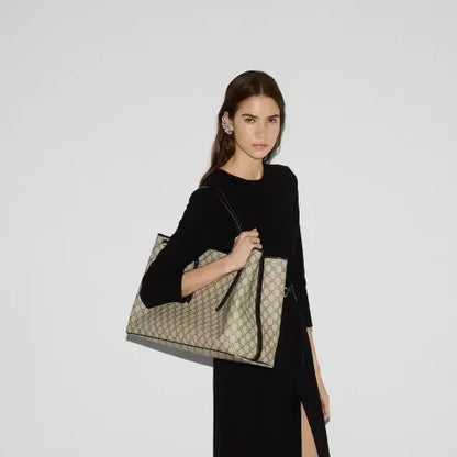 Ophidia Tote Bag