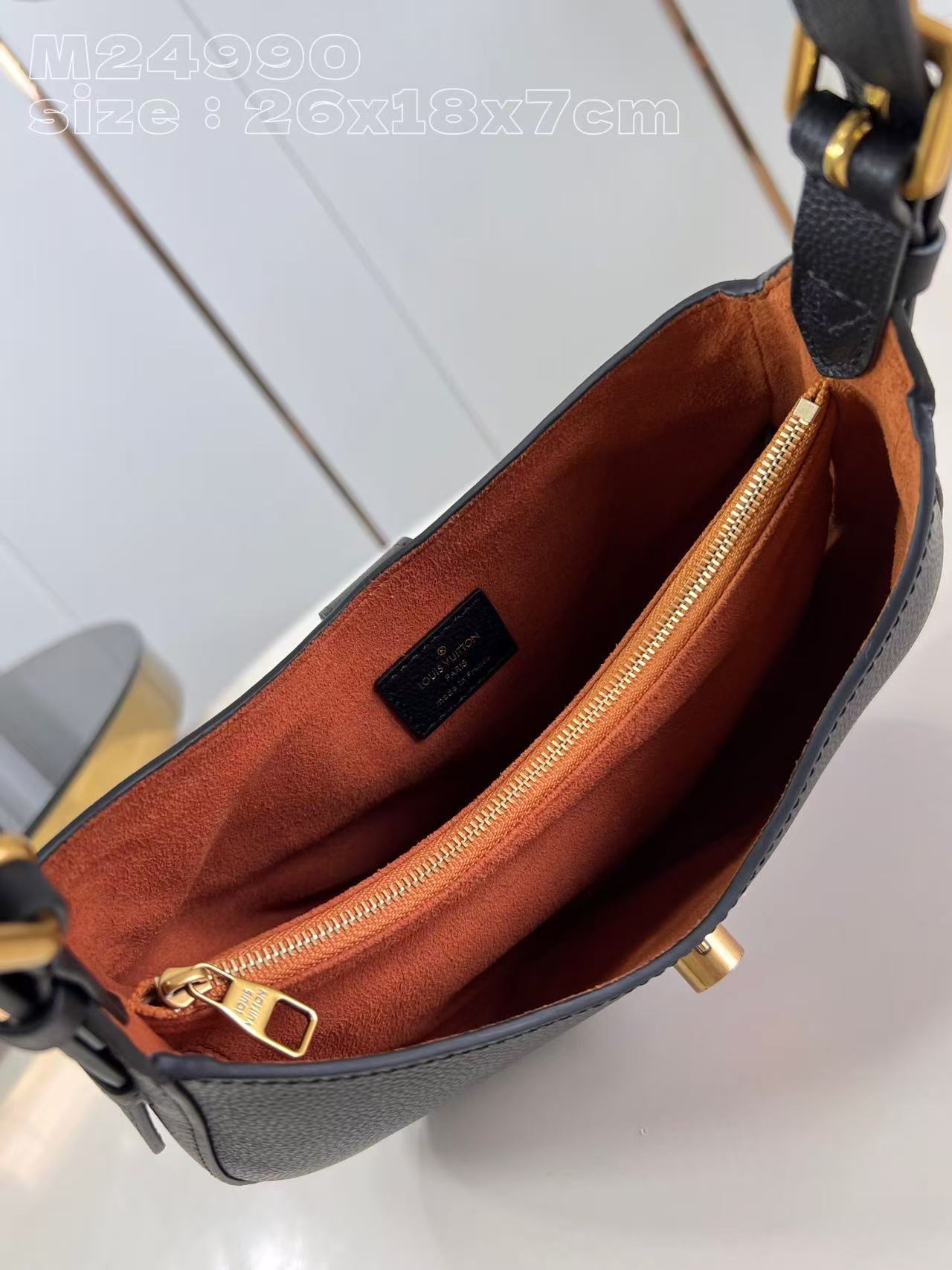 Low Key Shoulder Bag M24611