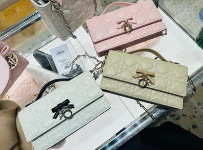 2026 Mini Chain Handbag in Camel-Beige Lambskin S0984OUQC_M10I